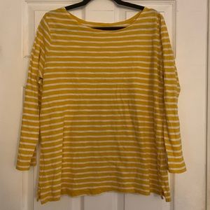 Women’s Old Navy shirt